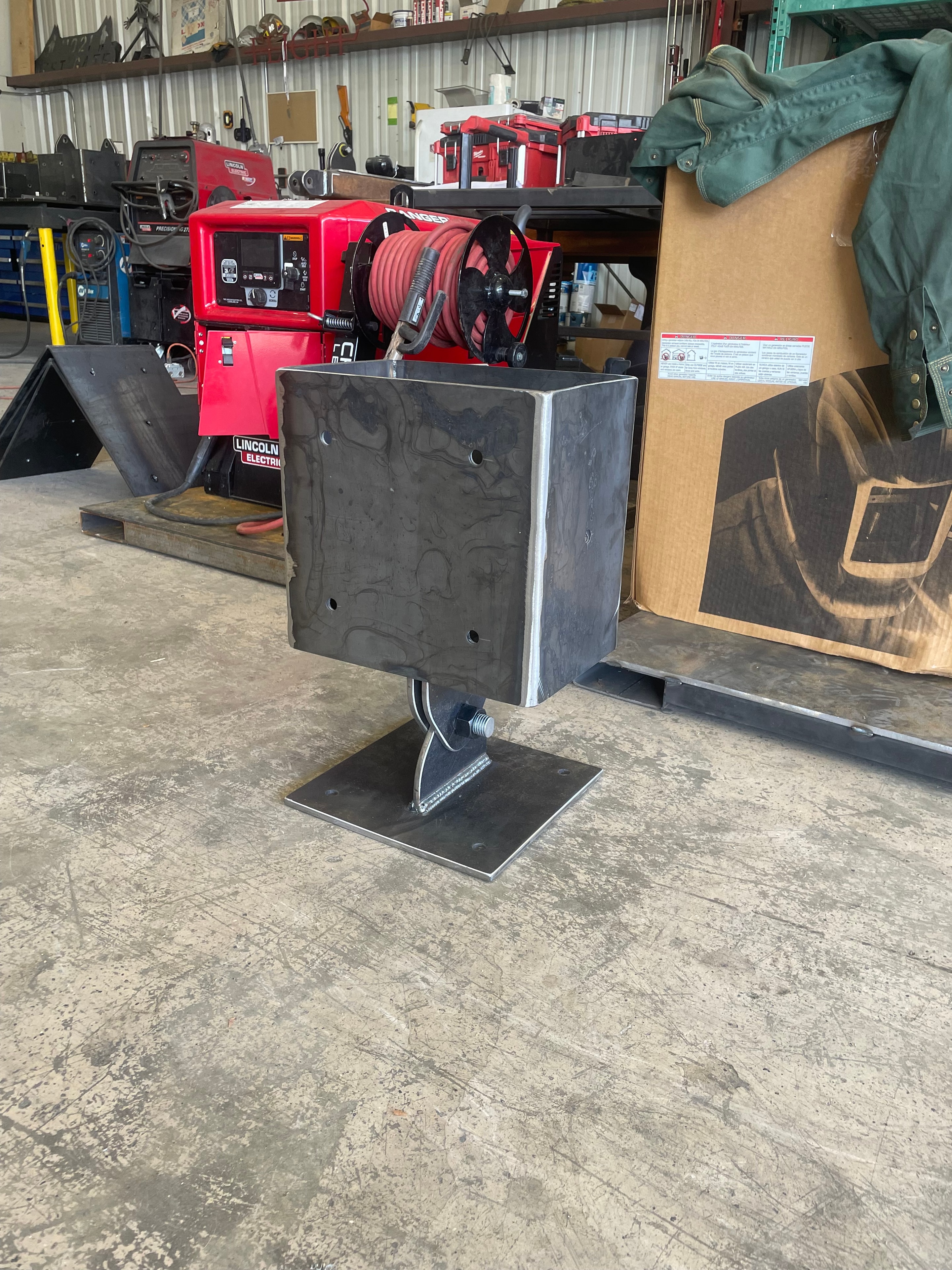 Sir Lloyd — work and life, image 13
